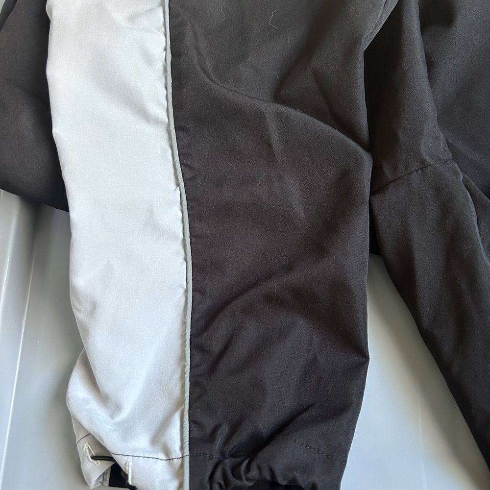 Track pants with pockets! - Picture 2 of 5